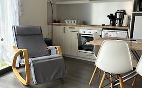 Cosy Lodge Studio confortable et spacieux avec jardin